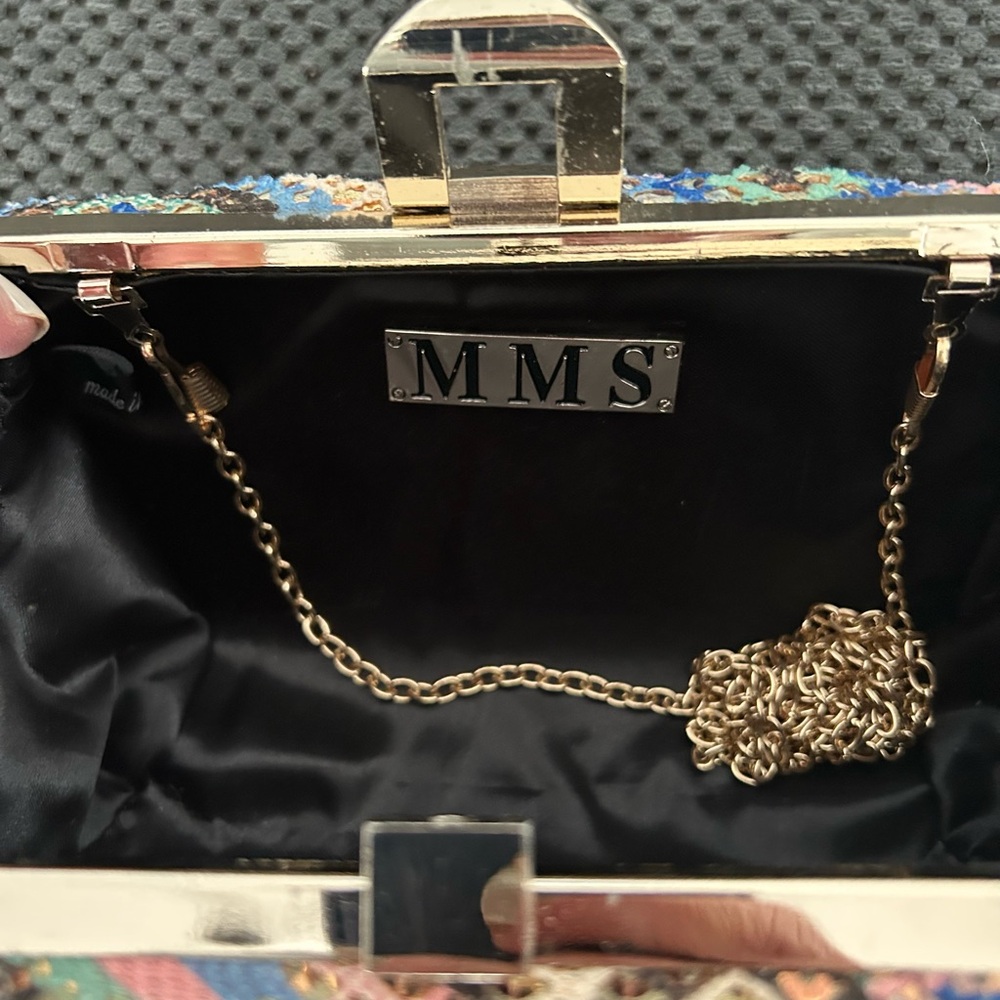 Multicolor Clutch - Picture 3 of 4
